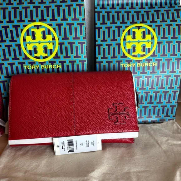 Tory Burch Handbags - TB McGraw Wallet Crossbody